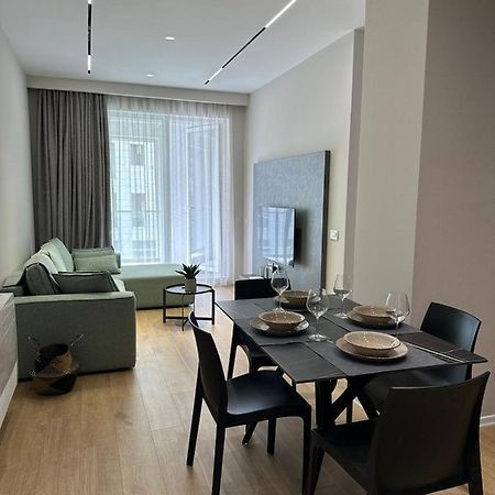 New Brilant Apartment Tirana Buitenkant foto